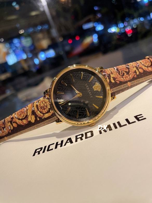 Versace 38mm 8nms44