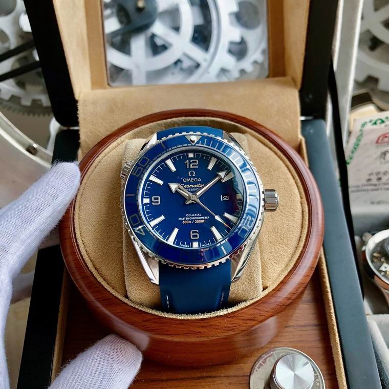 Omega men 45mm M10
